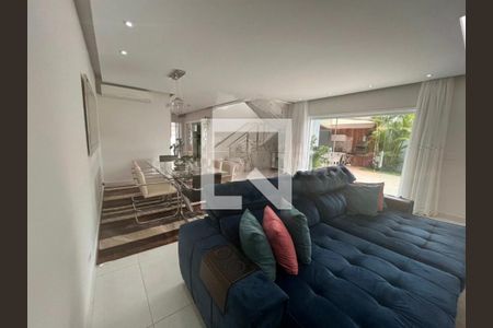 Casa à venda com 3 quartos, 390m² em Jardim Santa Helena, São Paulo