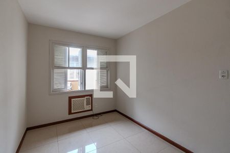 Quarto 2 de apartamento à venda com 2 quartos, 61m² em Cristal, Porto Alegre