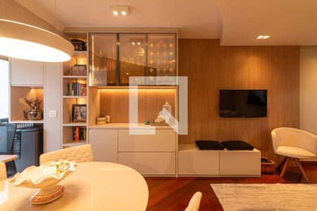 Sala de apartamento à venda com 2 quartos, 58m² em Indianópolis, São Paulo