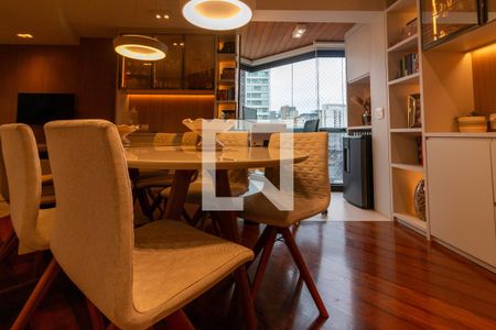 Sala de Jantar de apartamento à venda com 2 quartos, 58m² em Indianópolis, São Paulo