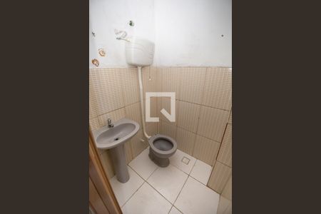 Banheiro de casa para alugar com 1 quarto, 48m² em Campo Grande, Rio de Janeiro