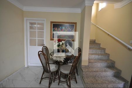 Sala de casa à venda com 3 quartos, 135m² em Parque Vitoria, São Paulo