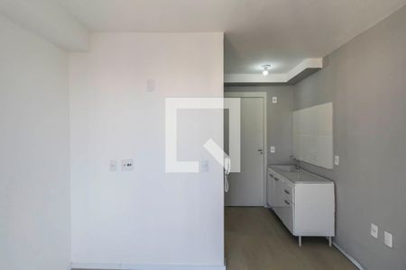 Kitnet de kitnet/studio para alugar com 1 quarto, 27m² em Vila Santa Clara, São Paulo