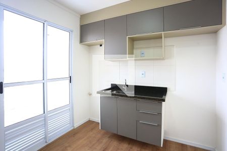 Cozinha de apartamento à venda com 1 quarto, 56m² em Jardim Monte Kemel, São Paulo