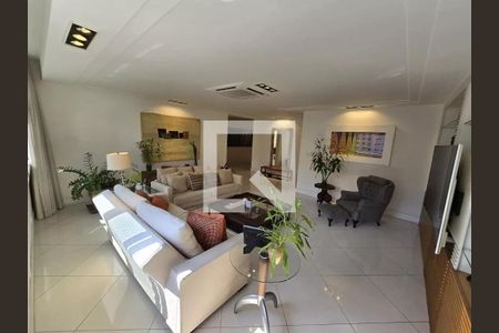 Apartamento à venda com 4 quartos, 206m² em Copacabana, Rio de Janeiro