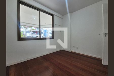 Quarto 1 de apartamento para alugar com 2 quartos, 115m² em Recreio dos Bandeirantes, Rio de Janeiro