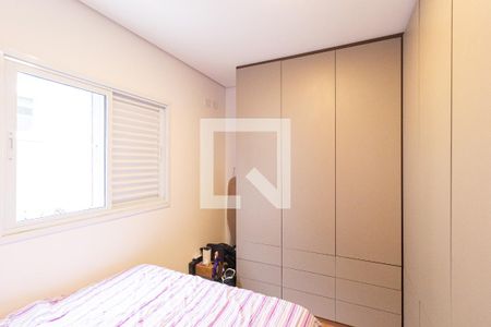 Quarto de casa à venda com 3 quartos, 180m² em Vila Osasco, Osasco