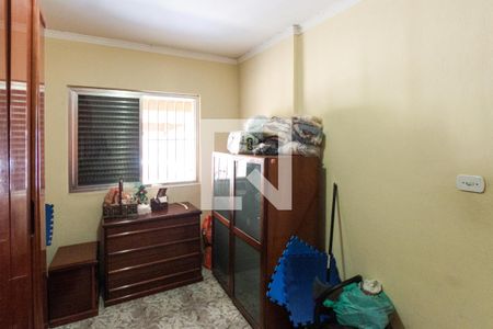 Quarto 2 de casa à venda com 4 quartos, 235m² em Vila Constança, São Paulo