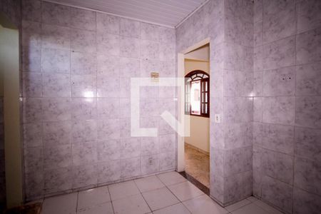 Cozinha de casa de condomínio para alugar com 2 quartos, 40m² em Laranjal, São Gonçalo