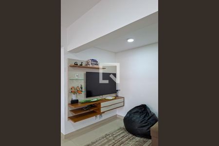 Sala de apartamento para alugar com 2 quartos, 132m² em Aviação, Praia Grande
