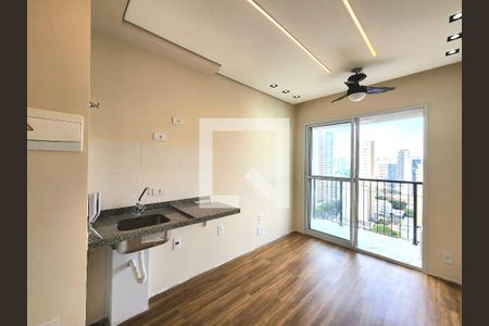 Sala/Cozinha de apartamento para alugar com 1 quarto, 25m² em Vila Olímpia, São Paulo