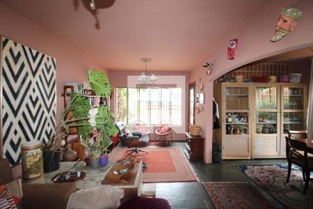 Sala de casa à venda com 4 quartos, 242m² em Jardim São Paulo, São Paulo