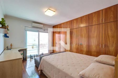 Casa à venda com 4 quartos, 260m² em Indianópolis, São Paulo