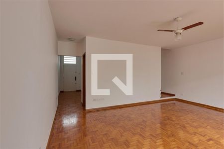 Casa à venda com 3 quartos, 170m² em Vila Cordeiro, São Paulo