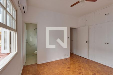 Casa à venda com 3 quartos, 170m² em Vila Cordeiro, São Paulo