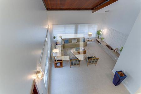 Casa à venda com 5 quartos, 350m² em Chácara Monte Alegre, São Paulo