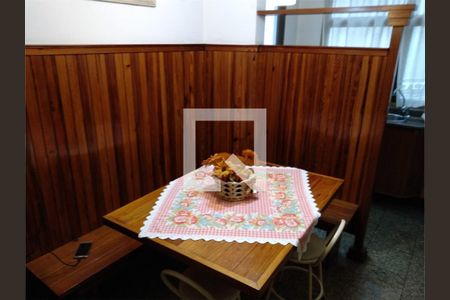 Casa à venda com 3 quartos, 320m² em Brooklin, São Paulo