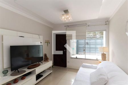 Casa à venda com 2 quartos, 151m² em Vila Sao Francisco (Zona Sul), São Paulo