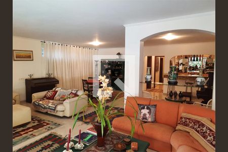 Casa à venda com 5 quartos, 600m² em Jardim Marajoara, São Paulo