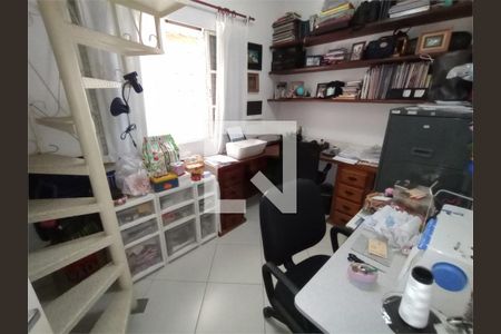 Casa à venda com 4 quartos, 175m² em Vila Sao Paulo, São Paulo