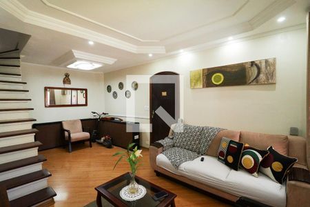 Sala de casa à venda com 2 quartos, 127m² em Conjunto Residencial Novo Pacaembu, São Paulo