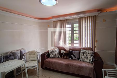 Sala de casa de condomínio para alugar com 4 quartos, 540m² em Pechincha, Rio de Janeiro