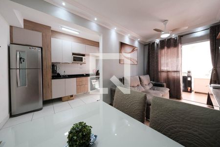 Sala/Cozinha de apartamento à venda com 2 quartos, 63m² em Vila Guilhermina, São Paulo