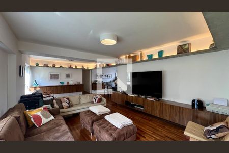 Sala de TV de apartamento para alugar com 4 quartos, 162m² em Paraíso, São Paulo