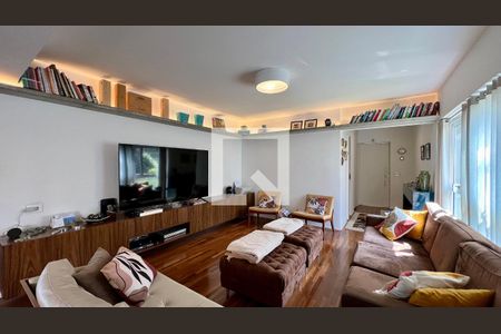 Sala de TV de apartamento para alugar com 4 quartos, 162m² em Paraíso, São Paulo