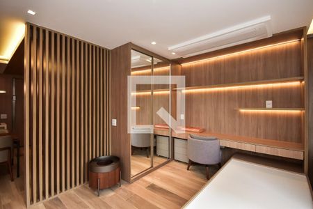 Sala de apartamento para alugar com 1 quarto, 70m² em Panamby, São Paulo