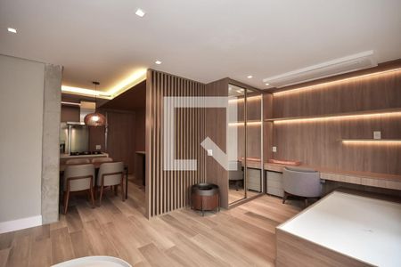 Sala de apartamento para alugar com 1 quarto, 70m² em Panamby, São Paulo