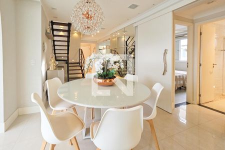 Sala de apartamento para alugar com 2 quartos, 196m² em Jardim Las Palmas, Guarujá