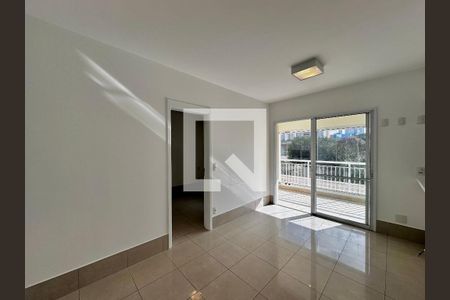 Sala de apartamento para alugar com 1 quarto, 48m² em Jardim Aeroporto, São Paulo