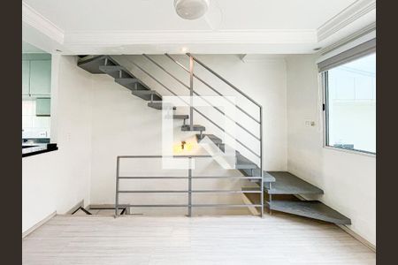 Sala de casa à venda com 2 quartos, 123m² em Conceicao, Osasco