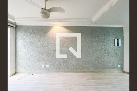 Sala de casa à venda com 2 quartos, 123m² em Conceicao, Osasco