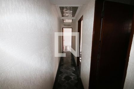 Corredor de casa para alugar com 3 quartos, 176m² em Boqueirão, Praia Grande