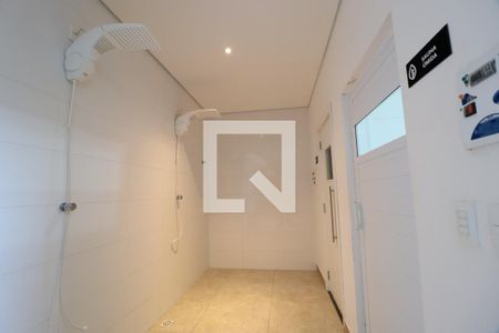 Área comum - Sauna de casa de condomínio para alugar com 3 quartos, 212m² em Laranjeiras, Uberlândia