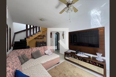 Sala de casa à venda com 3 quartos, 147m² em Vila Lucinda, Santo André