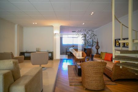 Sala de casa à venda com 3 quartos, 195m² em Aclimação, São Paulo