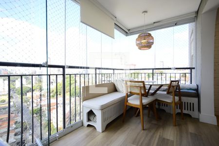 Varanda de apartamento à venda com 2 quartos, 47m² em Vila Mariana, São Paulo