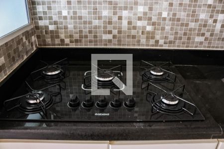 Cozinha de casa de condomínio para alugar com 3 quartos, 110m² em Jardim Passargada I, Cotia