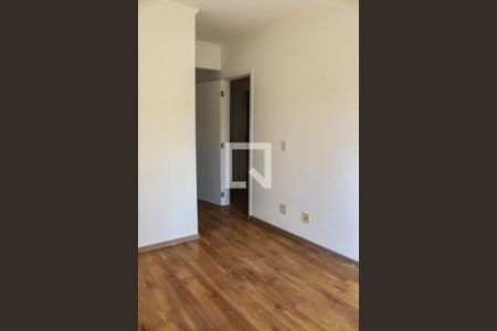 Suite de casa de condomínio para alugar com 3 quartos, 110m² em Jardim Passargada I, Cotia