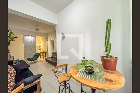 Sala de apartamento à venda com 2 quartos, 63m² em Botafogo, Rio de Janeiro