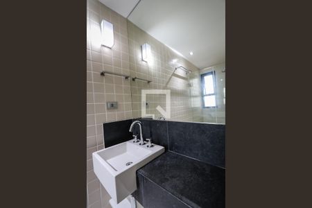 Banheiro da Suíte 1 de apartamento à venda com 3 quartos, 99m² em Cerqueira César, São Paulo