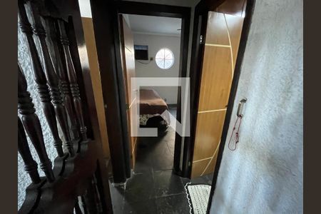 Corredor de casa para alugar com 4 quartos, 600m² em Cocotá, Rio de Janeiro