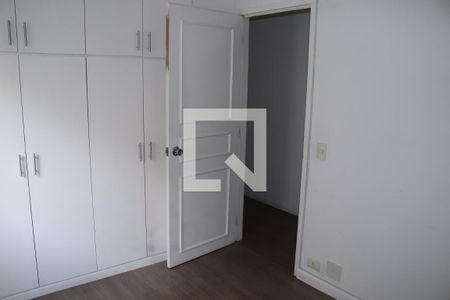 Quarto de apartamento à venda com 3 quartos, 222m² em Higienópolis, São Paulo