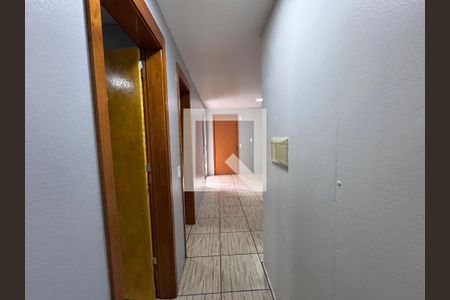  Corredor de apartamento à venda com 2 quartos, 47m² em Pinheiro, São Leopoldo