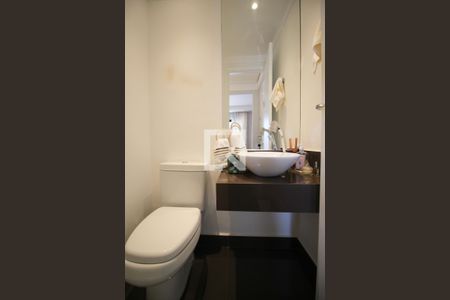 Lavabo de apartamento à venda com 2 quartos, 95m² em Indianópolis, São Paulo