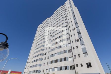 Fachada do bloco de apartamento para alugar com 2 quartos, 60m² em Jardim Guanabara, Belo Horizonte