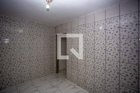 Cozinha Casa 2 de casa à venda com 6 quartos, 205m² em Centro, Diadema